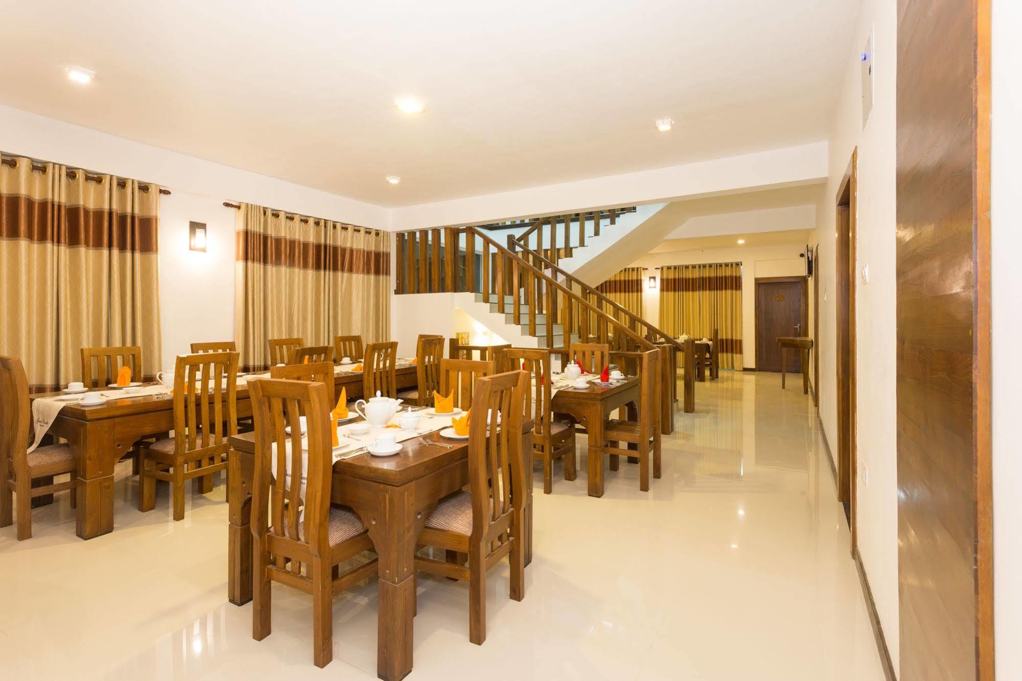 Grand Camellia Hotel Nuwara Eliya Luaran gambar